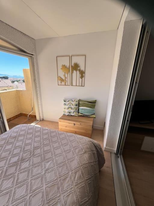 Studio Vue Mer Avec Piscine Et Terrain De Tennis Sausset-les-Pins Bagian luar foto